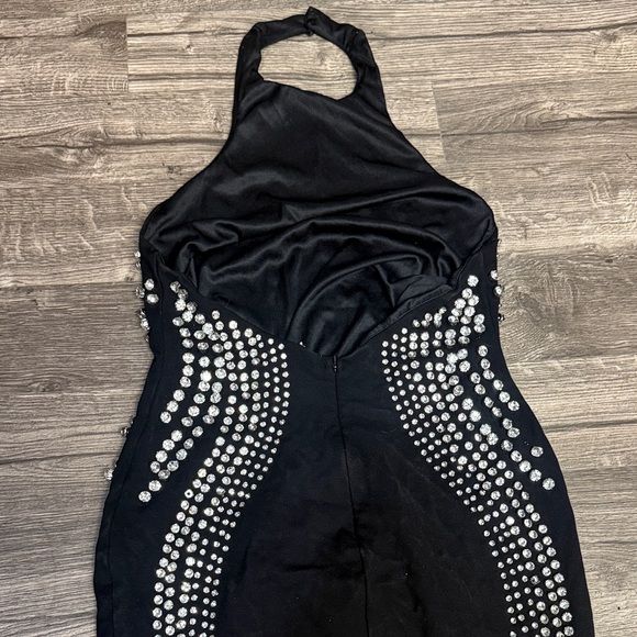 Elegant Black Studded Dress - Picture 6 of 9